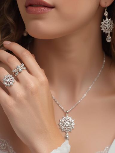 Benefits of Wearing Silver Jewellery