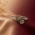 925 Silver Victoria bracelet with circular components on a gradient background