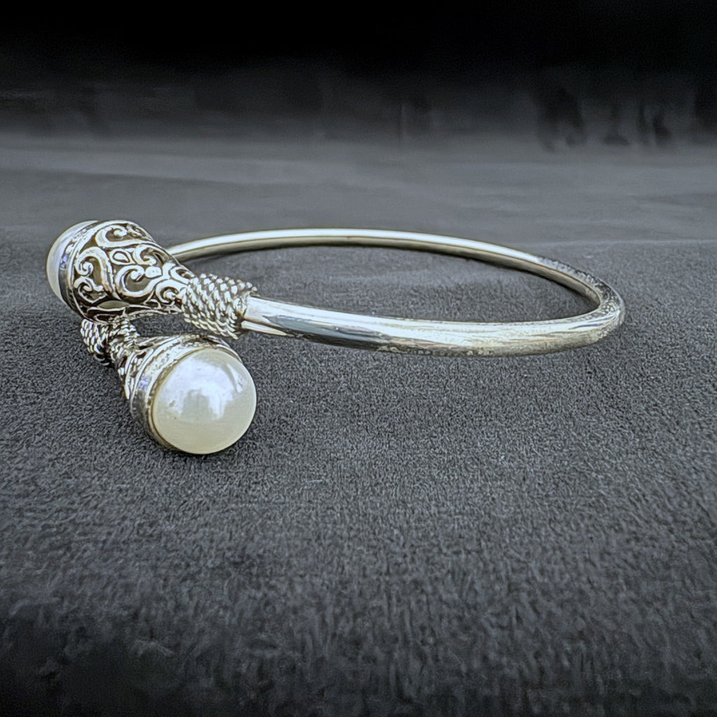 Elegant Pearl Silver Bracelet
