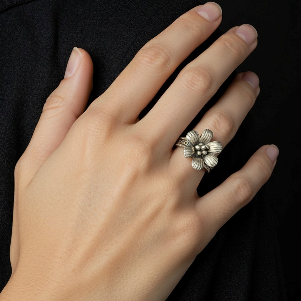 Textured Petals Floral 925 Silver Ring